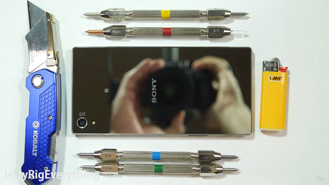 Xperia Z5 Premium teste de resistência