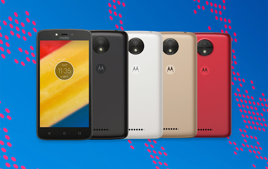 Moto C e Moto C Plus são revelados, melhor modelo chega com grande bateria de 4000mAh
