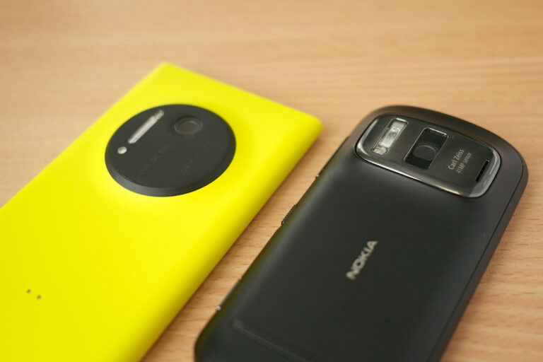 Nokia Lumia 1020 e Nokia 808