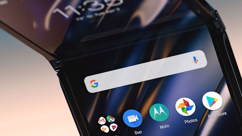 Motorola RAZR tem vídeo para mostrar cuidados e “problemas” tradicionais da tela