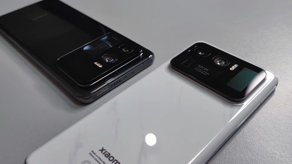 Mi 11 Ultra aparece em vídeo e se destaca pela pequena tela na traseira