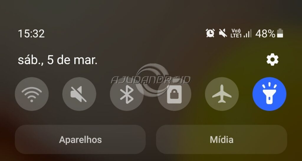 Controlar brilho da lanterna em aparelhos da Samsung