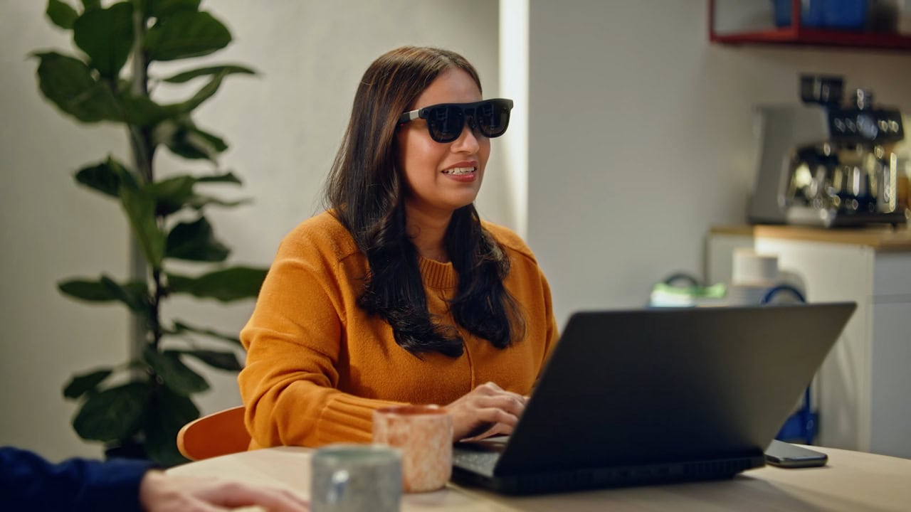 Android XR com conexão com computador Windows